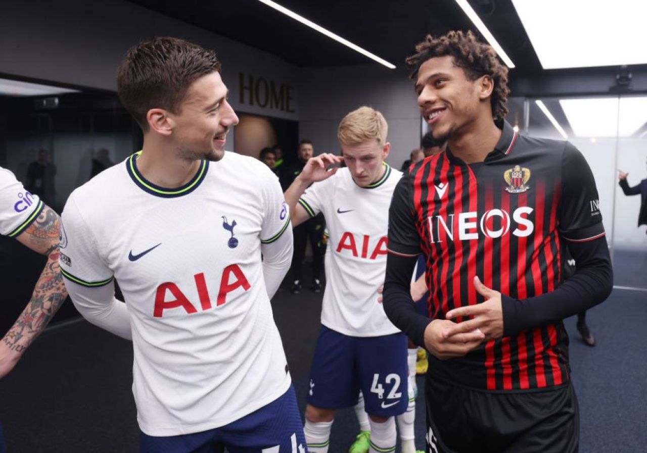 FC Barcelona poate primi milioane de euro de la Manchester United, pentru un jucător vândut în 2021!_7