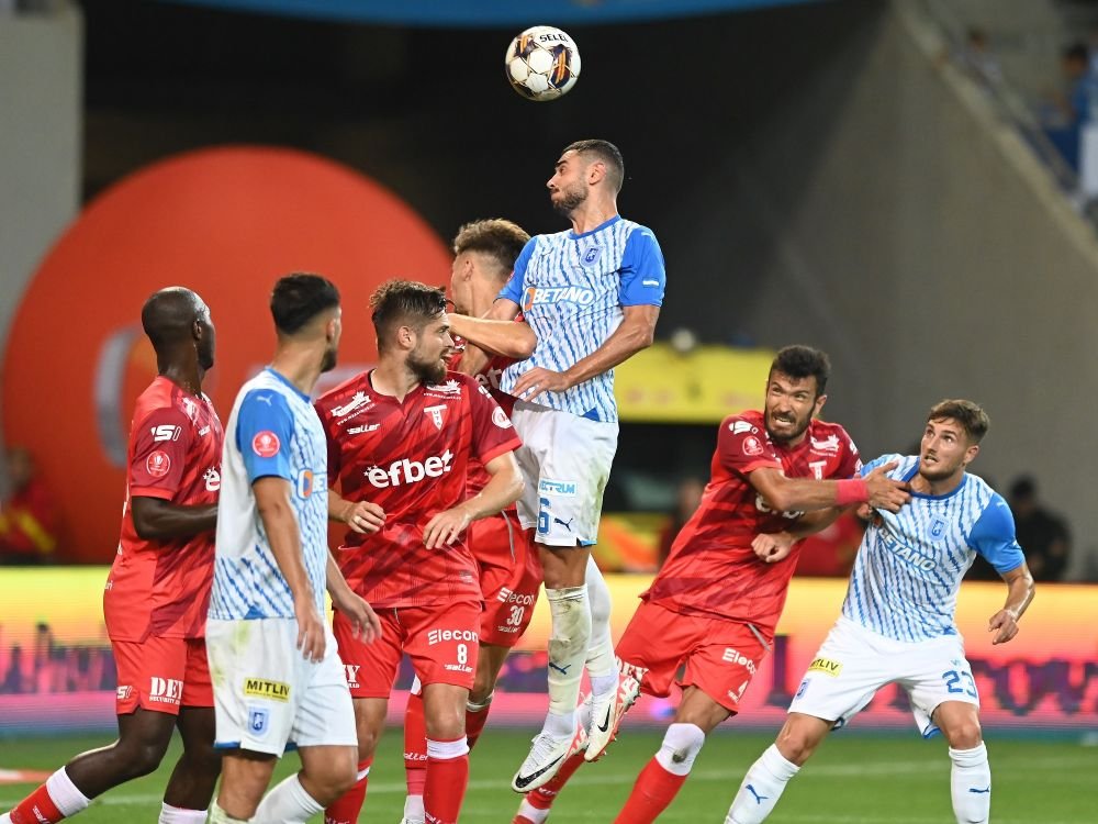 Din Cupa Satelor, &icirc;n Superliga! Debut la 16 ani: &bdquo;Am simțit m&acirc;ndrie, emoție!&rdquo;