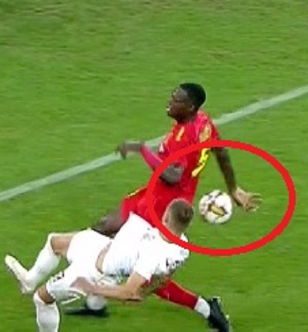Gigi Becali: 