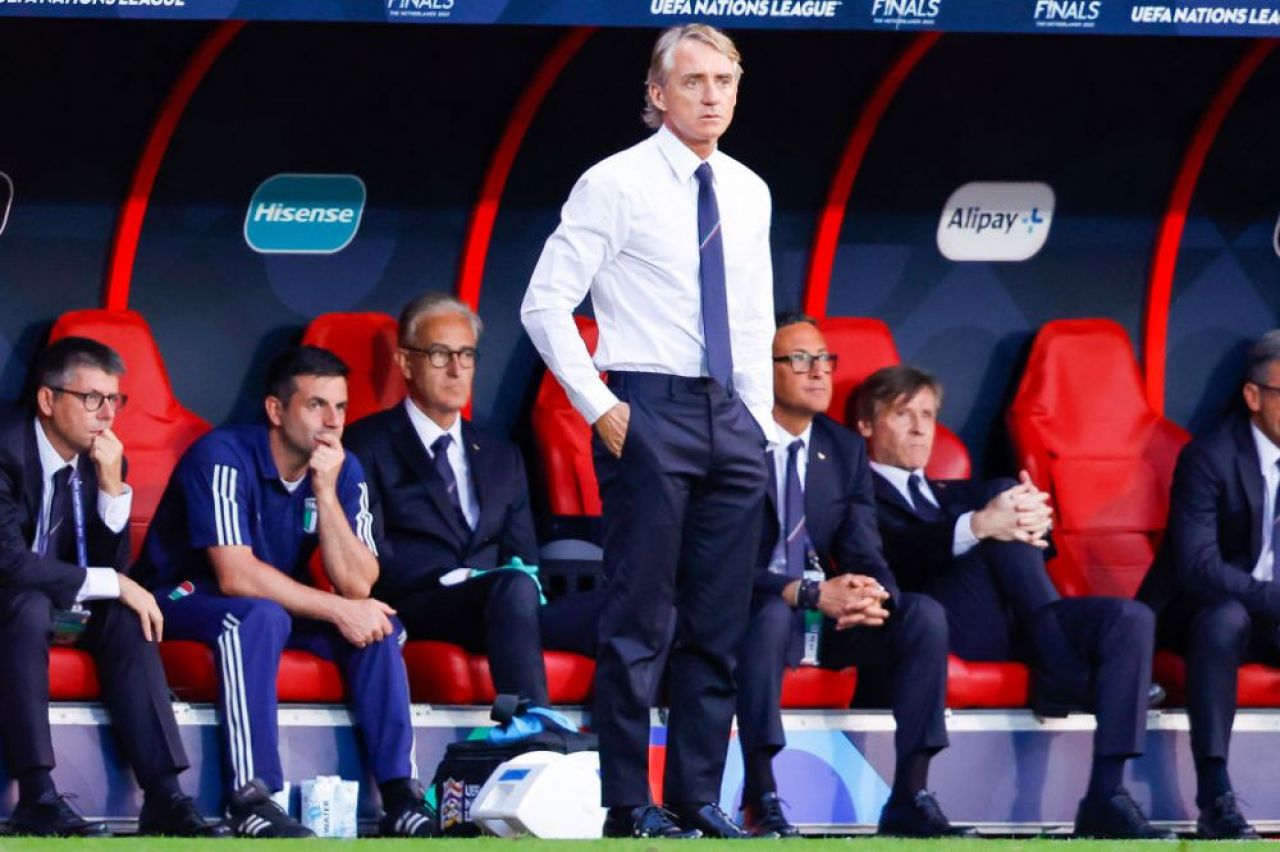 Roberto Mancini va merge la naționala Arabiei Saudite cu alți 20 de italieni! _7