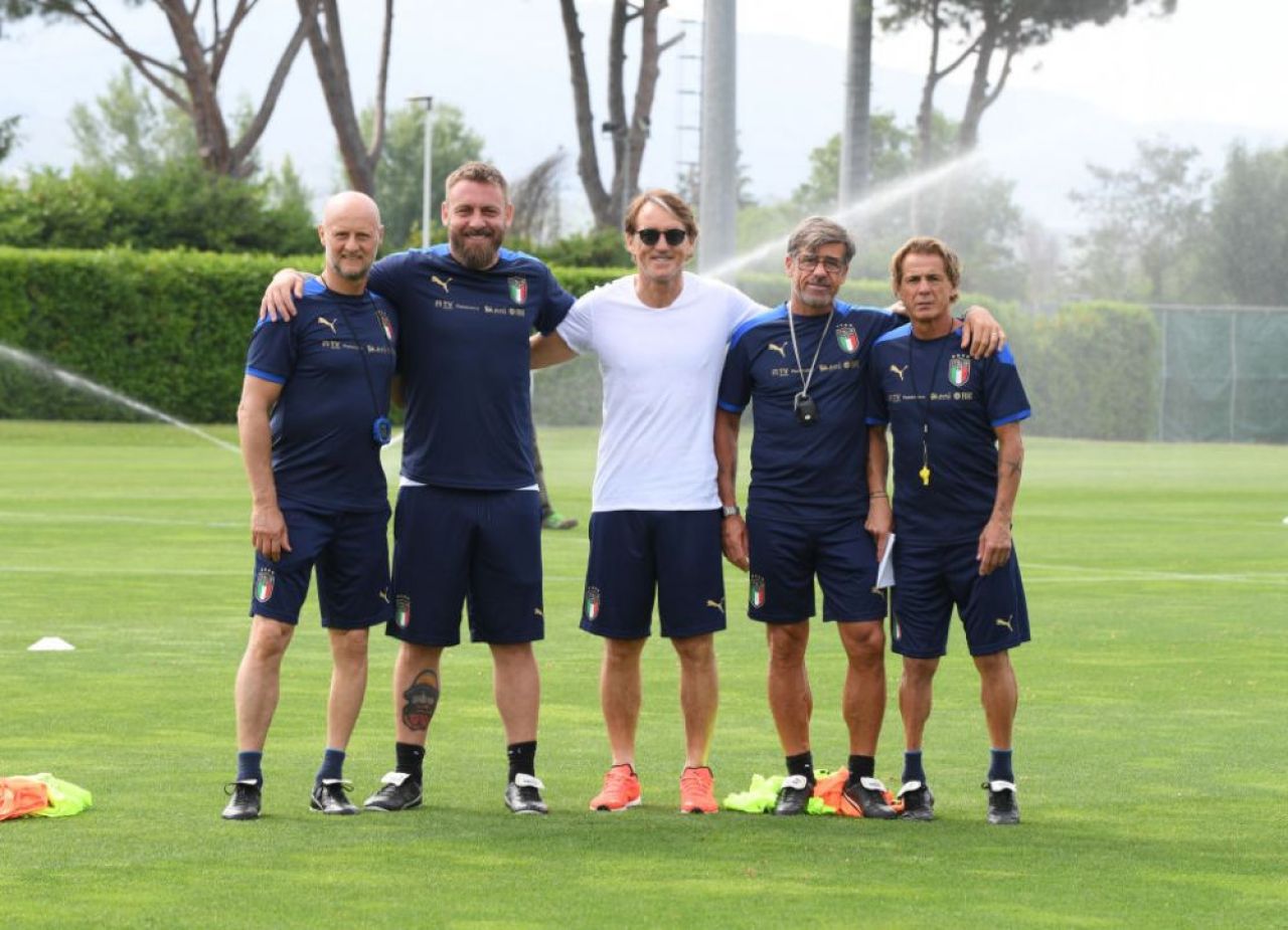 Roberto Mancini va merge la naționala Arabiei Saudite cu alți 20 de italieni! _14