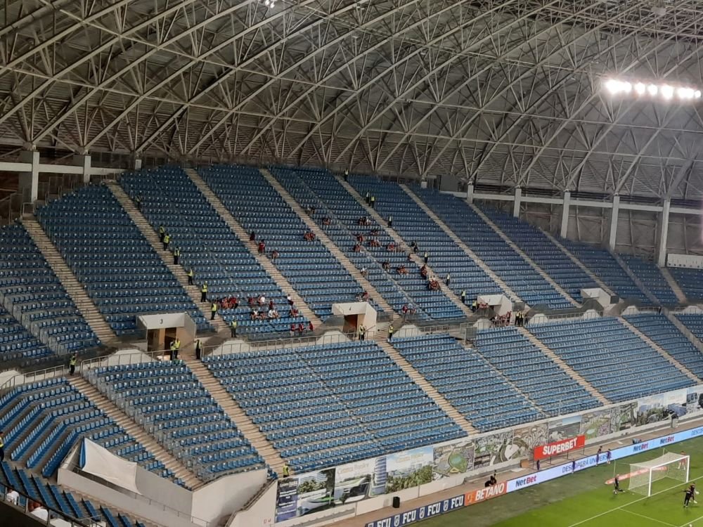 Cum arată tribunele din Craiova, înainte de FCU - Rapid București_9