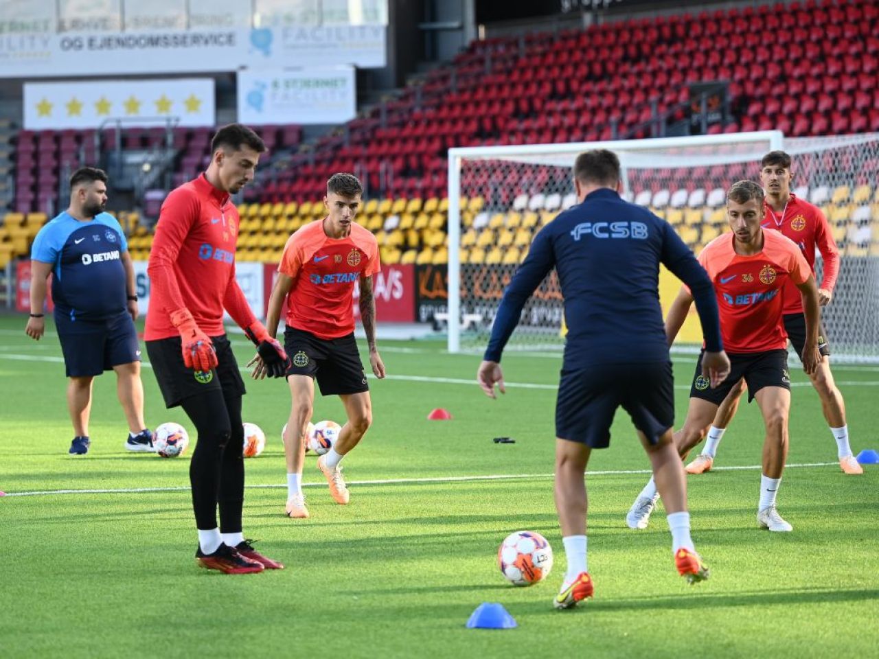 Gigi Becali a stabilit ierarhia la FCSB.
