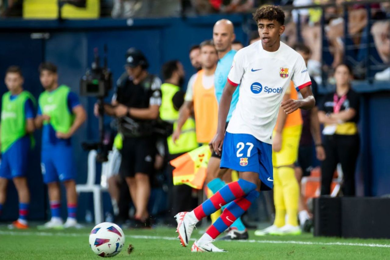 Prima reacție a noului star al Barcelonei, după recordul stabilit în La Liga. A fost aplaudat de întreg stadionul, la doar 16 ani_2