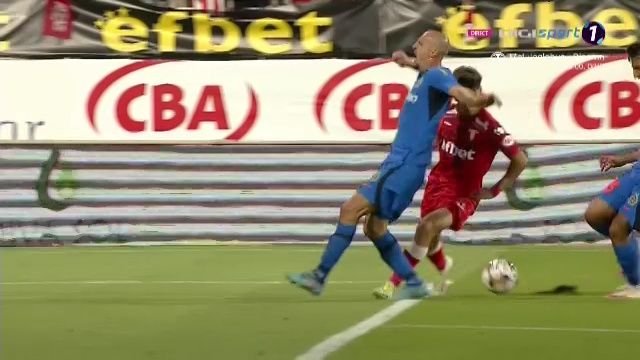 S-a rupt Chiricheș! Lovitură după lovitură pentru FCSB la Arad_2