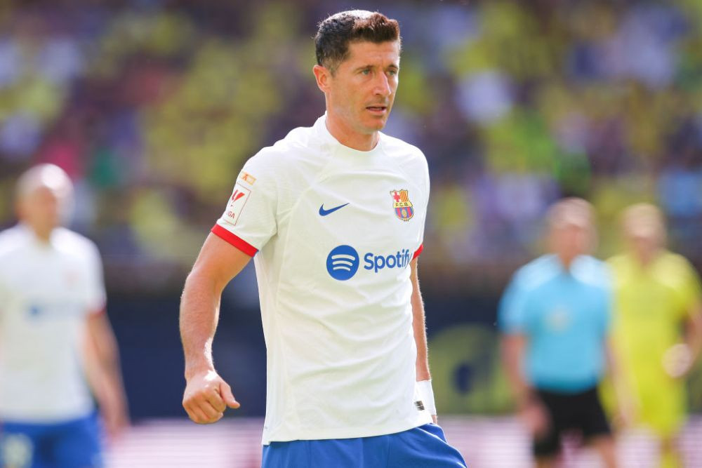 Robert Lewandowski contestă strategia tactică a lui Xavi: Nu folosim suficienți jucători &icirc;n atac