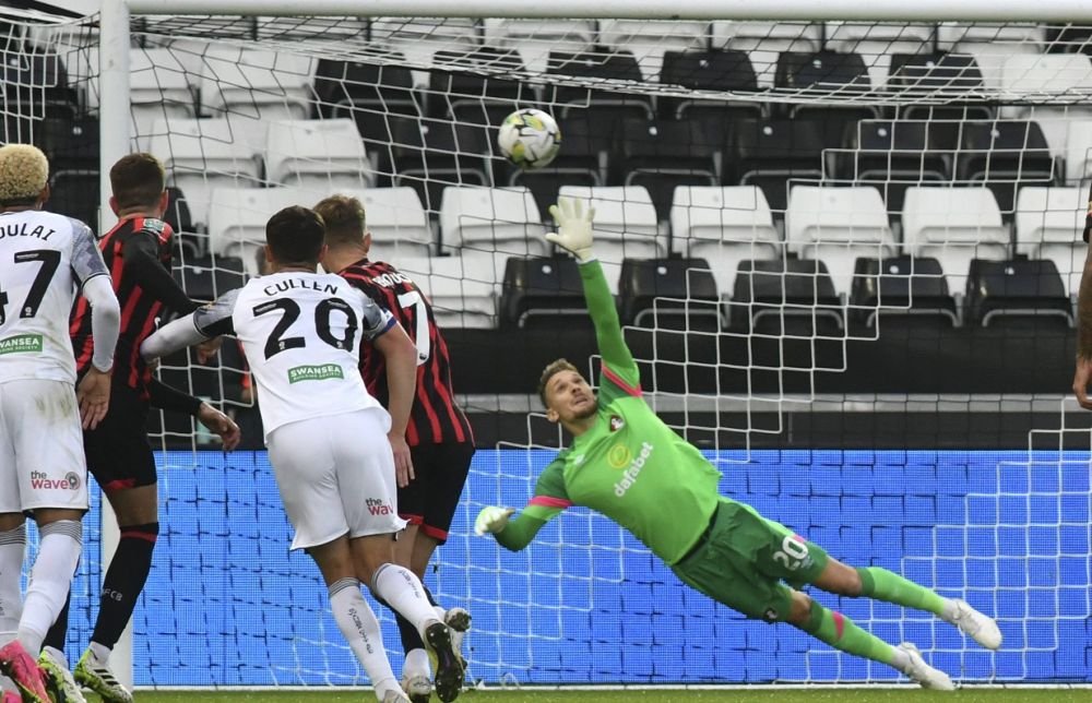 Ionuț Radu a debutat la Bournemouth! Ce notă a primit portarul
