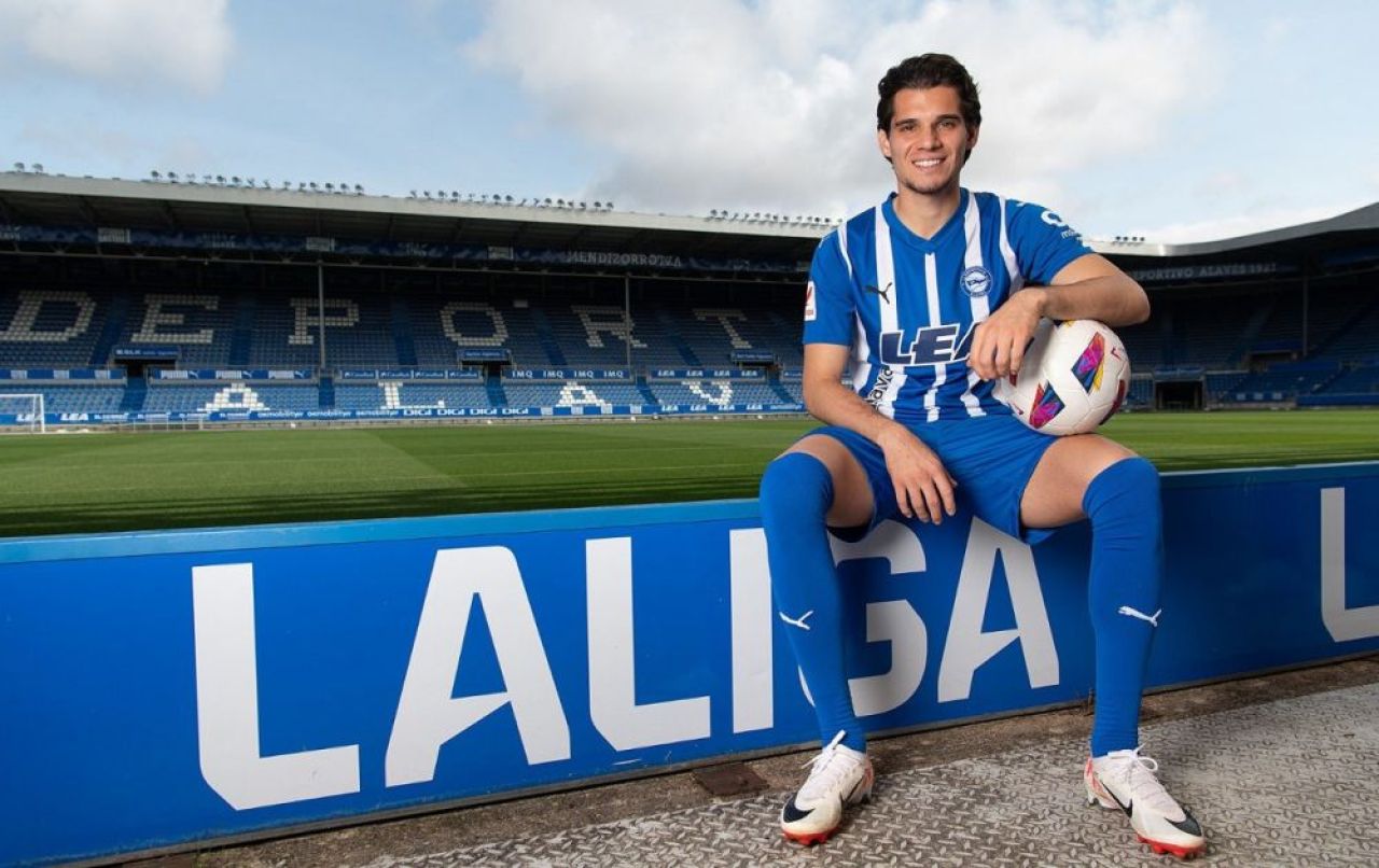 Ianis Hagi, prezentat oficial la Alaves: