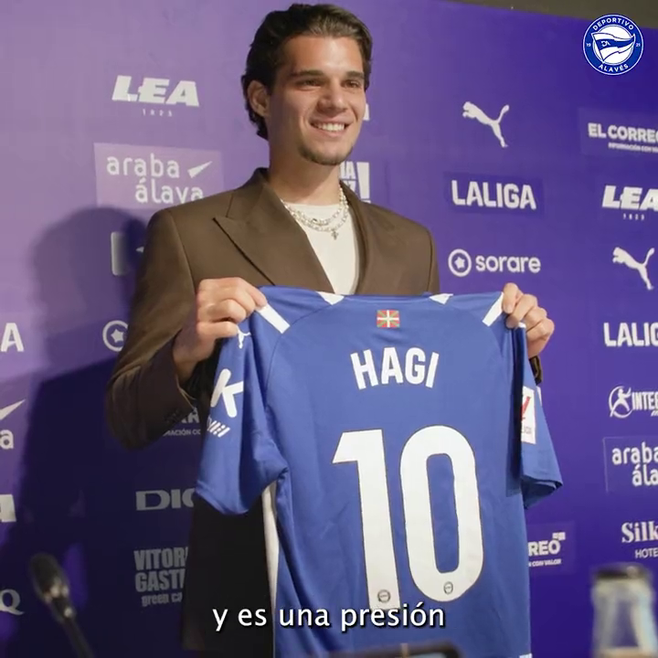 Apariție rară! Ianis Hagi, alături de logodnică la semnarea noului contract! Cum au fost surprinși cei doi _16