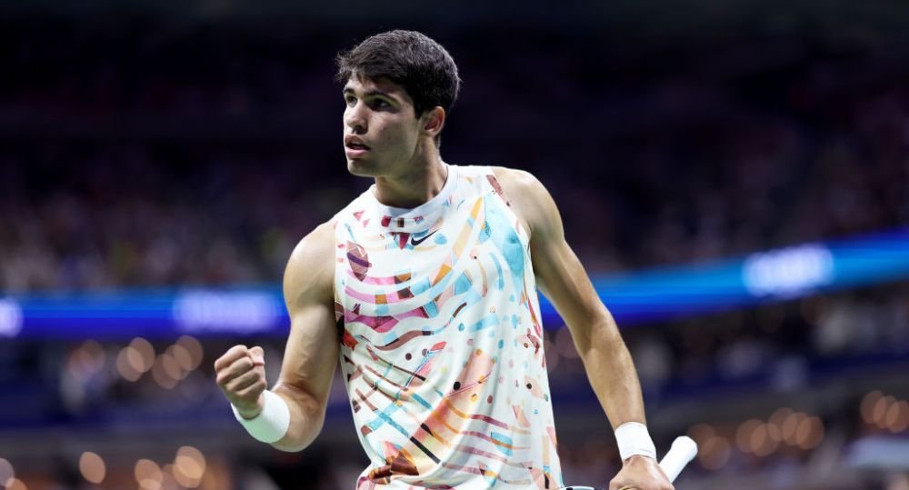 Superstițios ca și Nadal? Alcaraz joacă în maiou la US Open, pe modelul idolului său_5