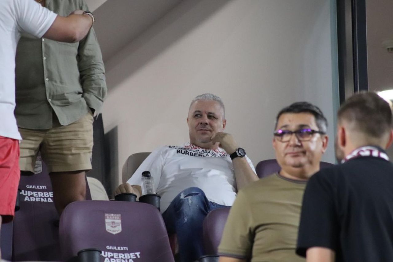 Și-au dat ignore! Unde s-a așezat Șumudică în Giulești la derby-ul Rapid - Dinamo_10