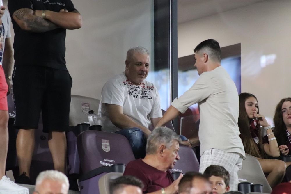Și-au dat ignore! Unde s-a așezat Șumudică în Giulești la derby-ul Rapid - Dinamo_12