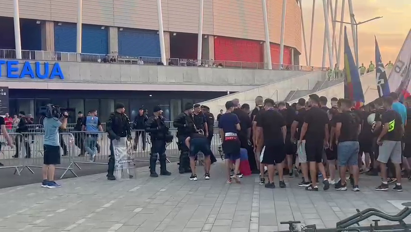 Galeria FCSB a ajuns în Ghencea! _3