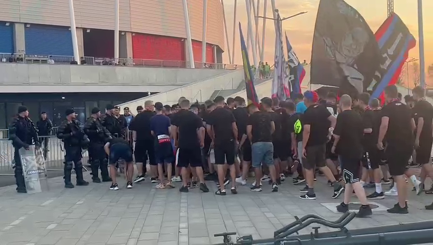 Galeria FCSB a ajuns în Ghencea! _13