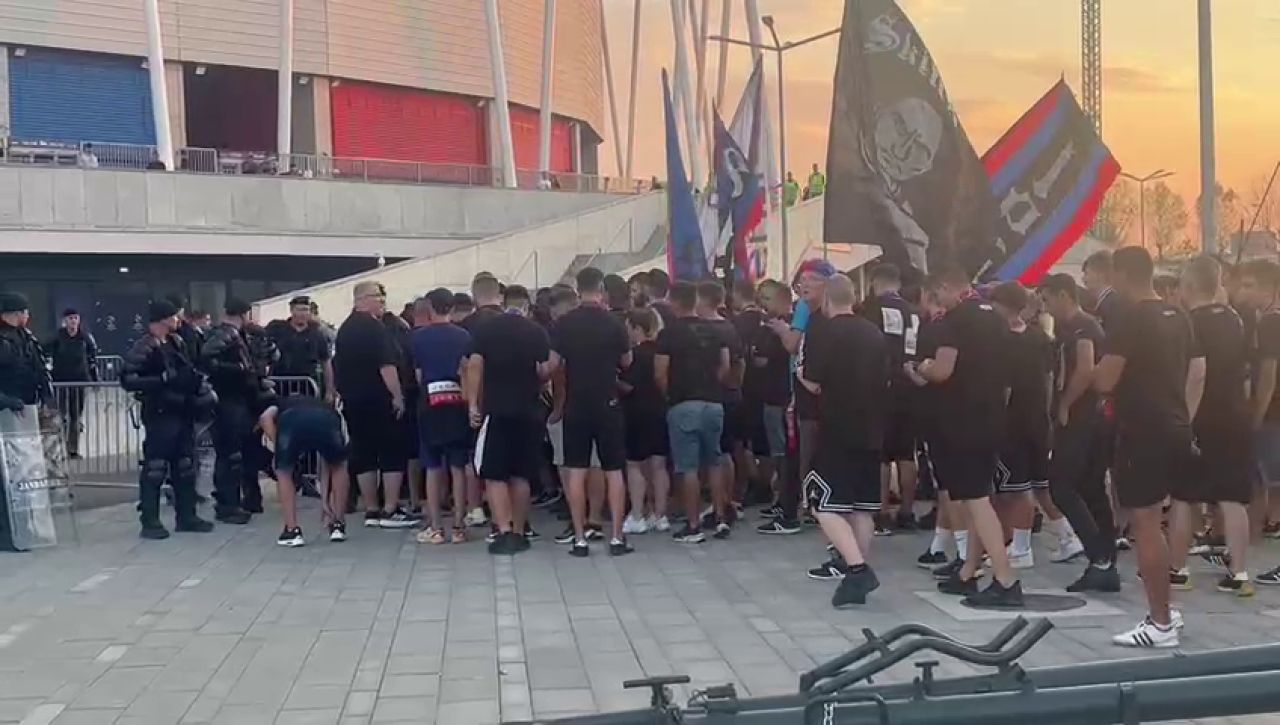 Galeria FCSB a ajuns în Ghencea! _24