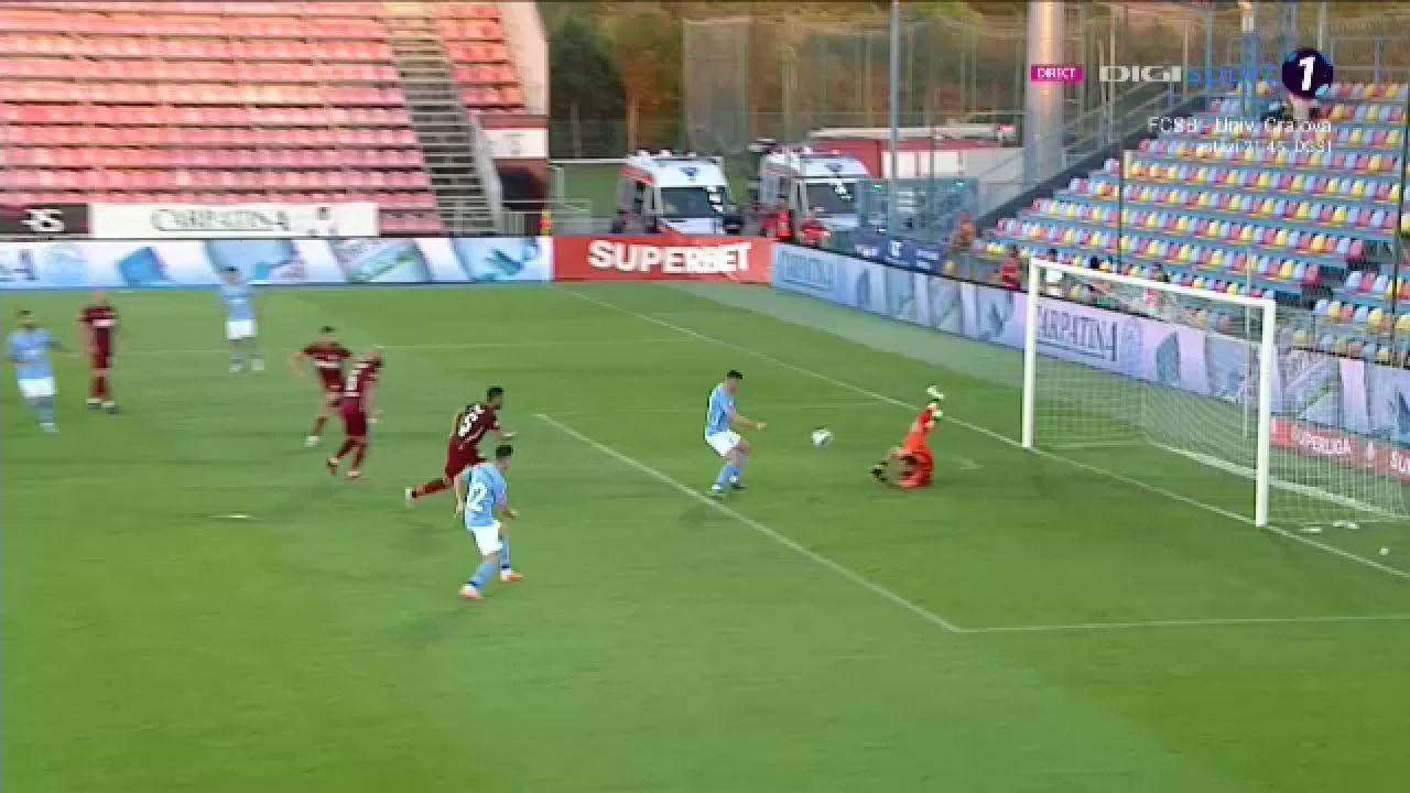 Eroarea comisă de Răzvan Sava în FC Voluntari - CFR Cluj_15