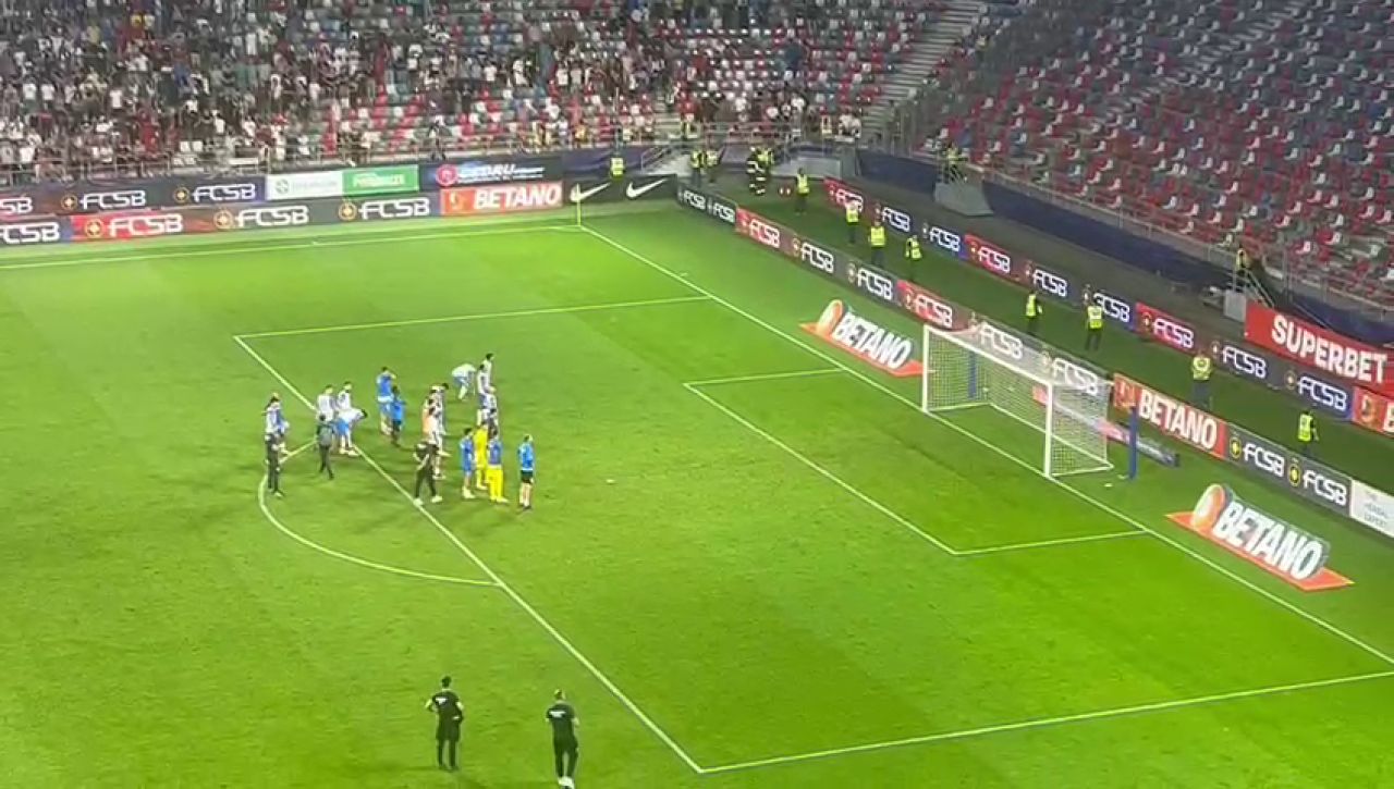 Jucătorii Universității Craiova, cu capul plecat după 0-3 în Ghencea_3