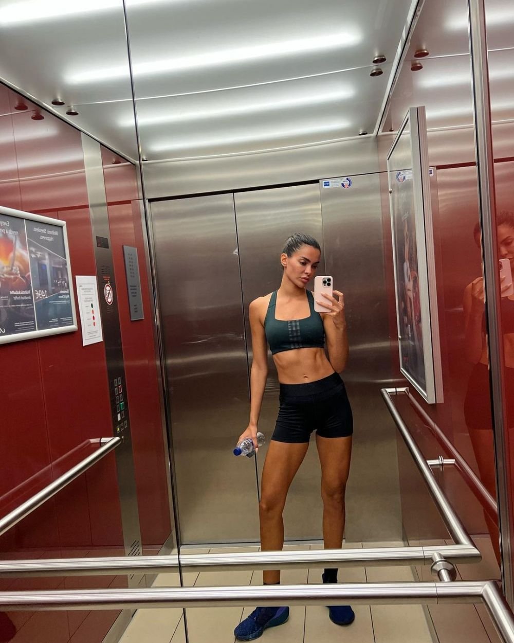 L-a părăsit după ce a fost închis și acuzat de viol, dar acum s-a răzgândit! Joana Sanz a postat scrisoarea de la Dani Alves: „Știu un rahat!” _4