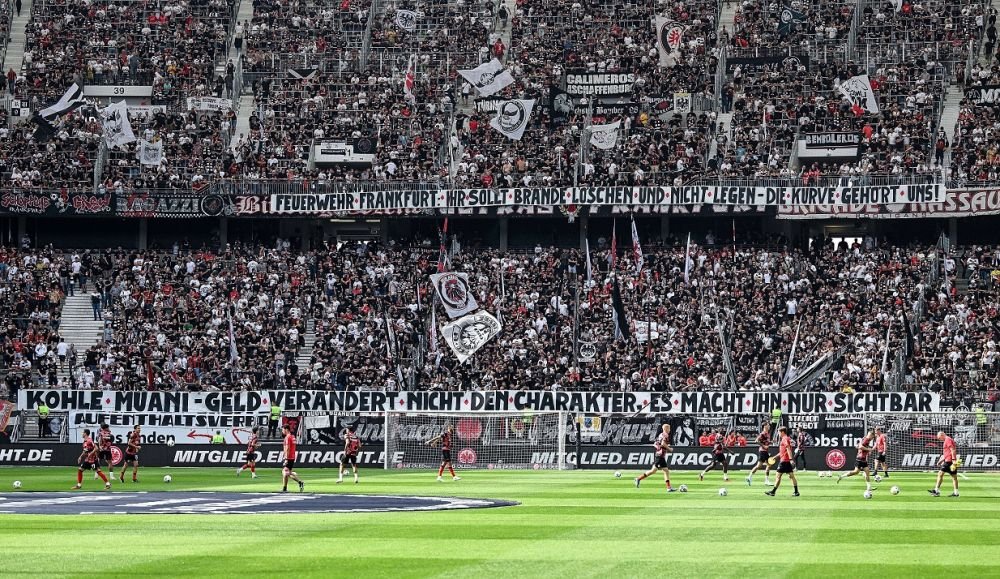 Noul atacant al lui PSG, făcut praf după transfer: 