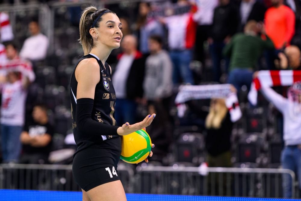 Turcia este noua campioană europeană la volei! Din 2024, românca Alexia Căruțașu, câștigătoare de Champions League, va juca pentru naționala Semilunei_3