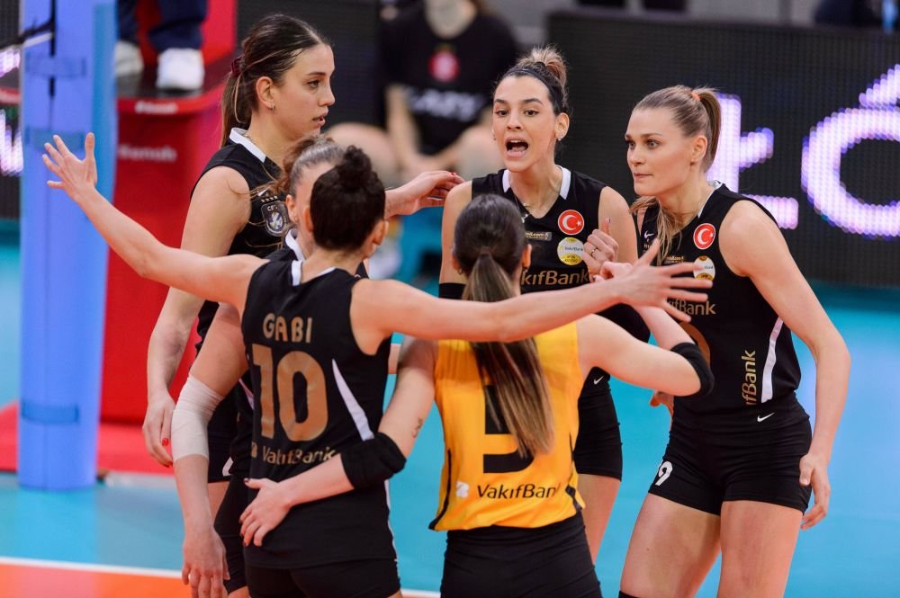 Turcia este noua campioană europeană la volei! Din 2024, românca Alexia Căruțașu, câștigătoare de Champions League, va juca pentru naționala Semilunei_7