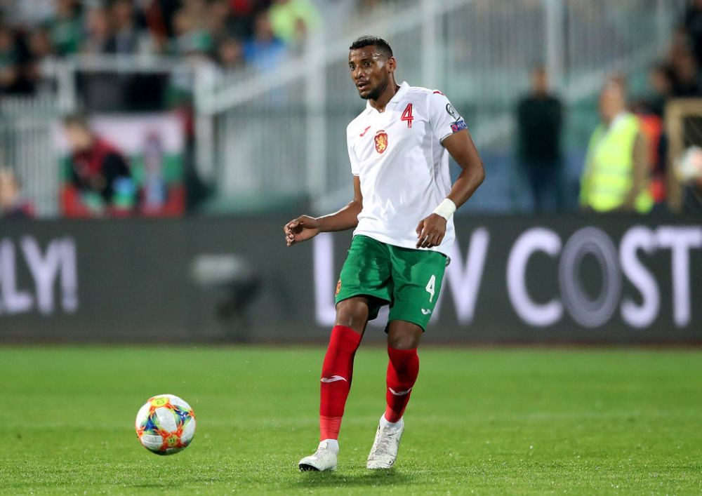 Primul 11 al jucătorilor liberi de contract din Superligă. Keșeru, Omrani și doi campioni cu Farul, printre cei fără angajament