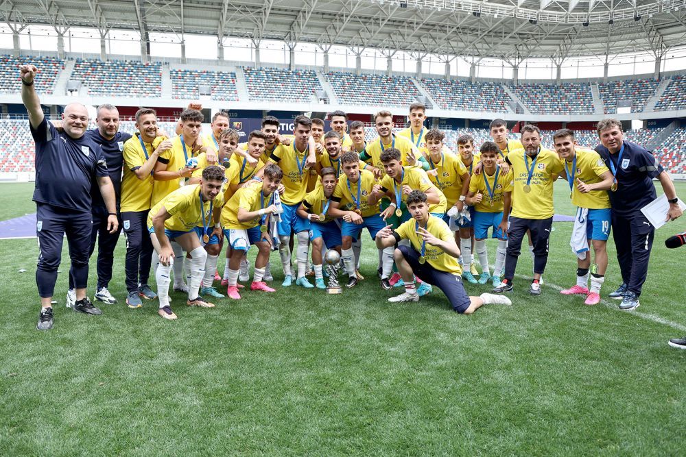 Fotbalistul titular la campioana României din sezonul trecut a semnat cu o echipă din Serie D!_2