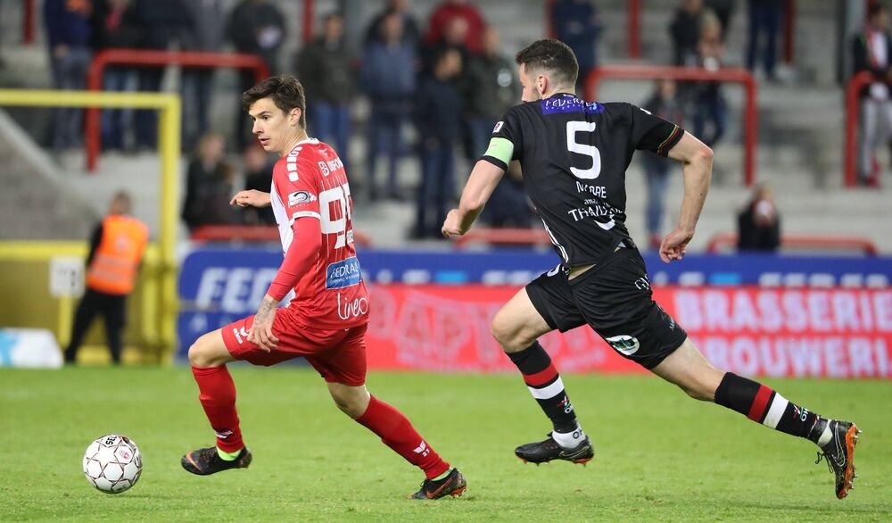 Dorit de Dinamo și UTA, Dorin Rotariu are alte două variante. Din străinătate_9