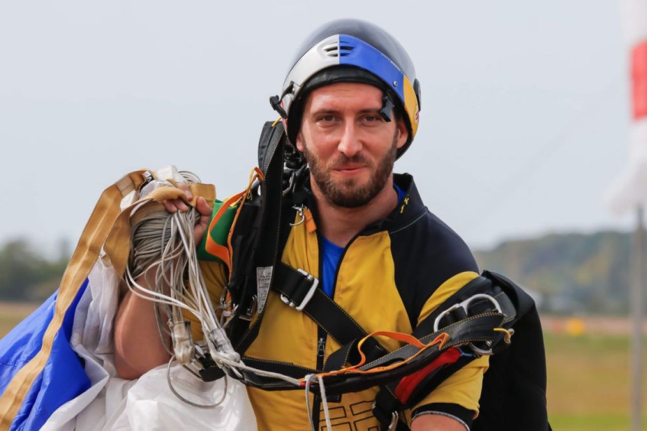 Mihai Bobonete, Mihai Rait și Maria Popovici sunt prezentatorii Red Bull Flugtag, competiția mașinăriilor zburătoare și a piloților neînfricați_5