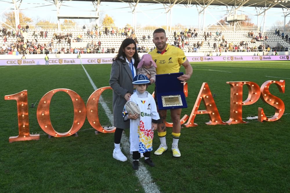 Florin Surugiu, povestea cererii în căsătorie de la CM, care l-a făcut celebru în toată lumea: ”A fost un boom pe tot mapamondul, părinții au aflat de la TV” _26