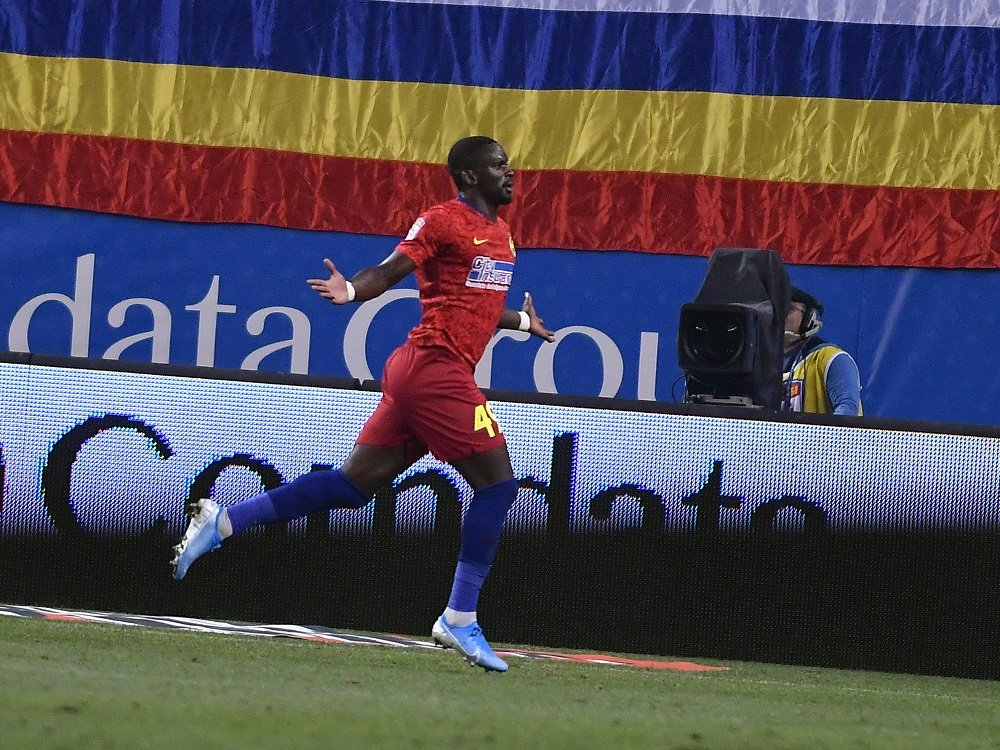 Ce face acum atacantul cu 3 meciuri la FCSB câștigător de Champions League, liber de contract după ce a luat și titlul cu o nou-promovată! UPDATE_9
