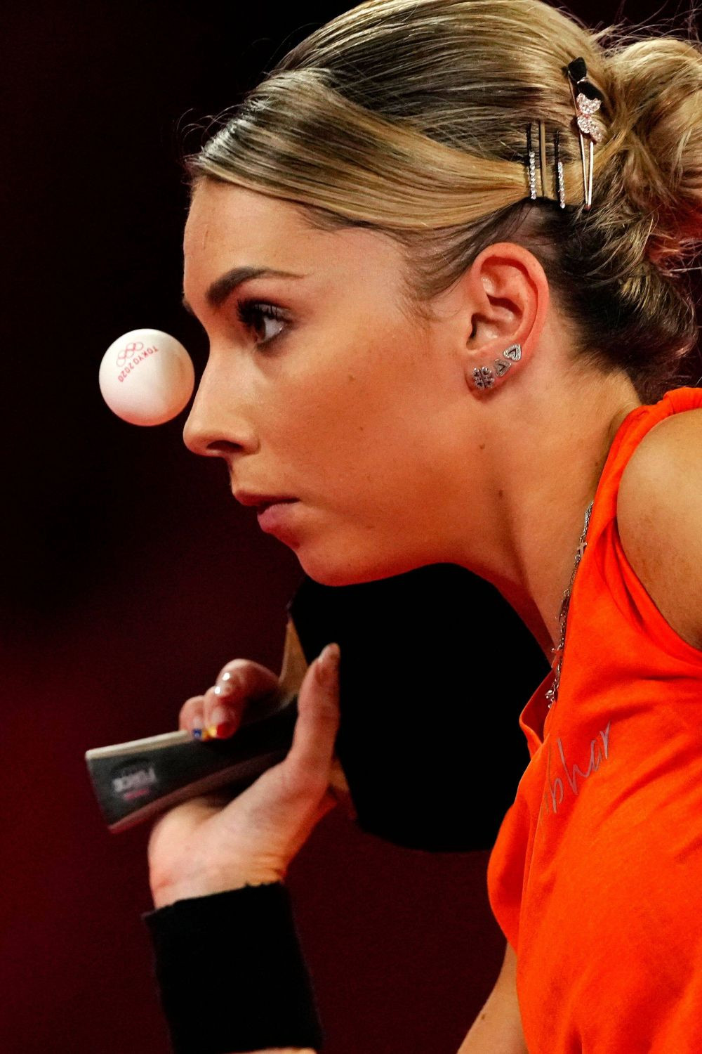 Bernadette Szocs anunță 