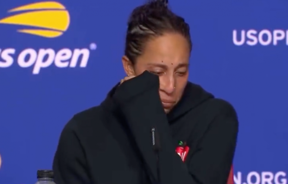 A pierdut sfâșietor cu Sabalenka, în semifinalele US Open și a plâns incontrolabil la conferința de presă_13