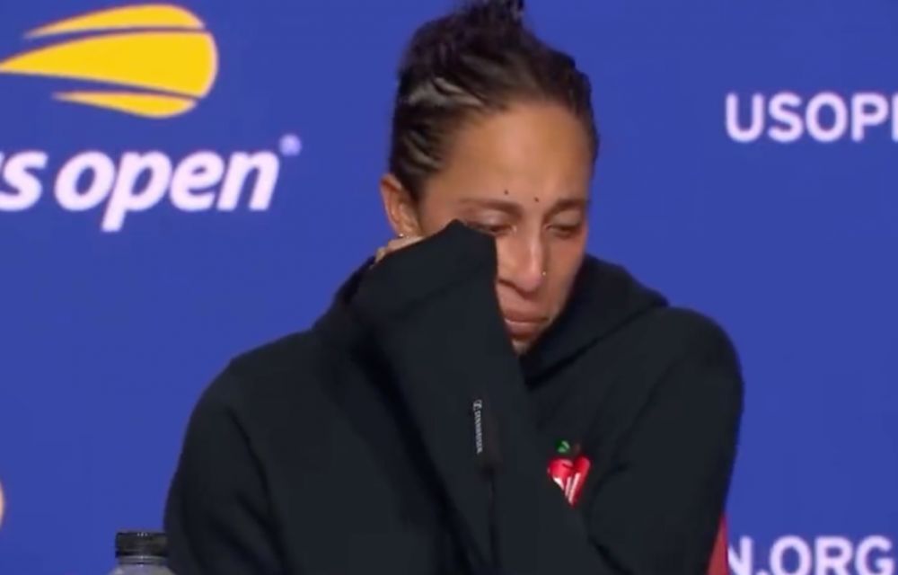 A pierdut sfâșietor cu Sabalenka, în semifinalele US Open și a plâns incontrolabil la conferința de presă_13
