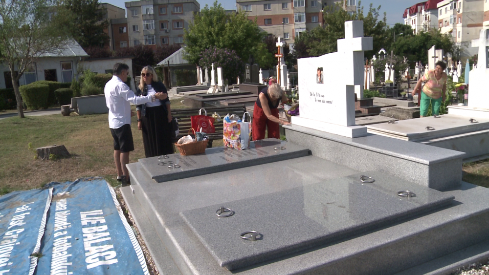 Ilie Balaci ar fi împlinit azi 67 de ani. Univ. Craiova & FCU Craiova au avut câte un mesaj pentru fosta legendă_10