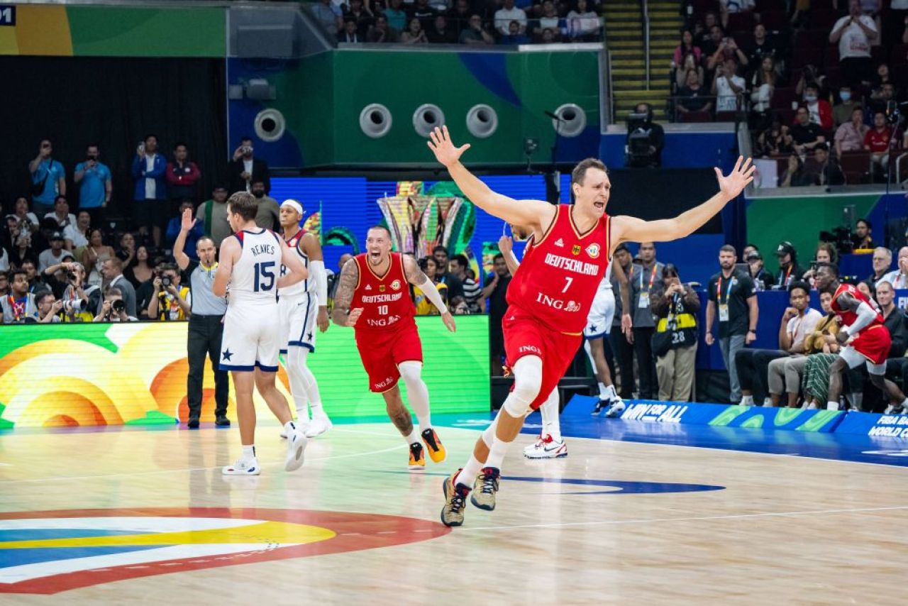Șoc la Campionatul Mondial de baschet. Rușine istorică pentru americani: SUA, eliminată în Der Klassiker din semifinale_3
