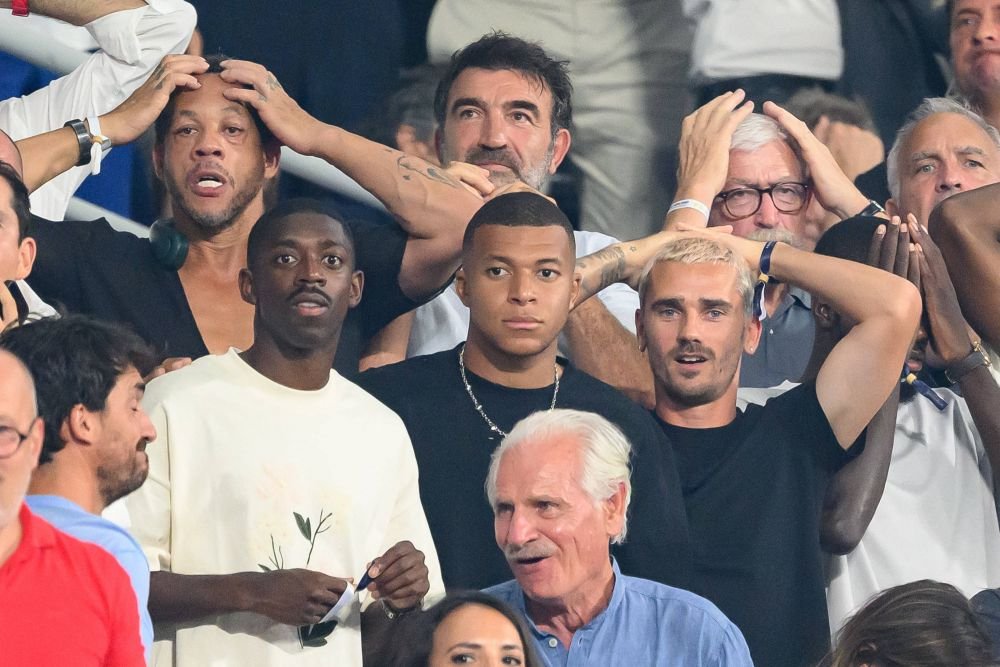 Cum au fost surprinși Mbappe și Griezmann la meciul de deschidere al Campionatului Mondial de rugby_3