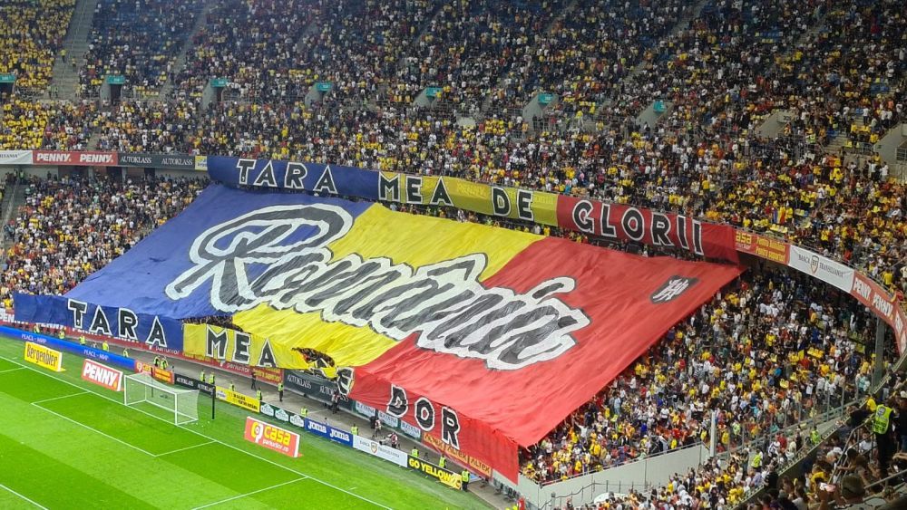 Coregrafie splendidă pregătită de galeria României la meciul cu Israel_1