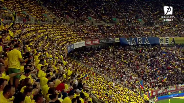 Coregrafie splendidă pregătită de galeria României la meciul cu Israel_10