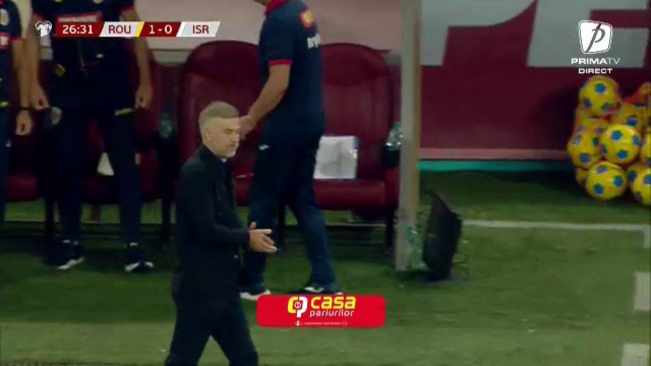 Gestul lui Edi Iordănescu, după golul lui Alibec din România - Israel_10