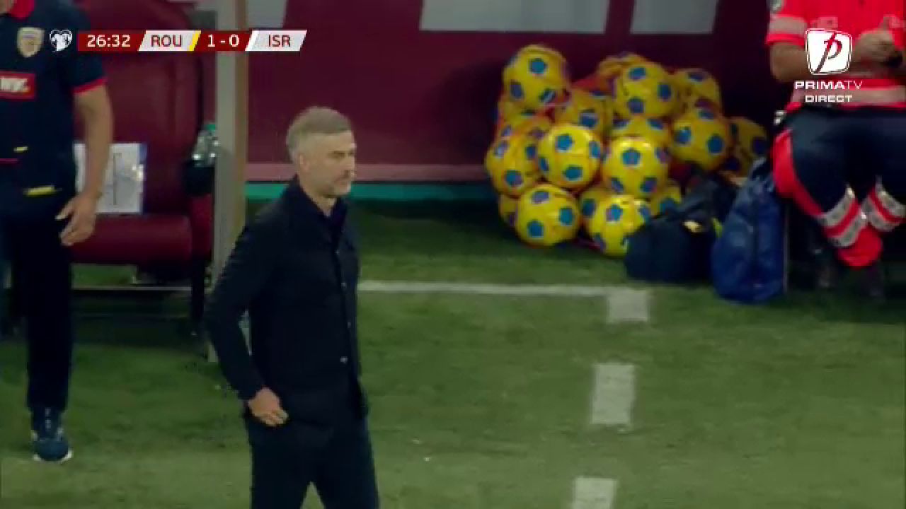 Gestul lui Edi Iordănescu, după golul lui Alibec din România - Israel_17