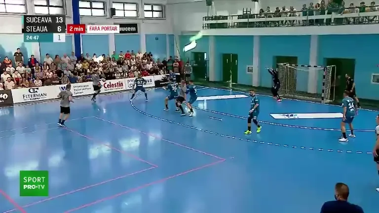 Suceava - Steaua București 14-12 la pauză