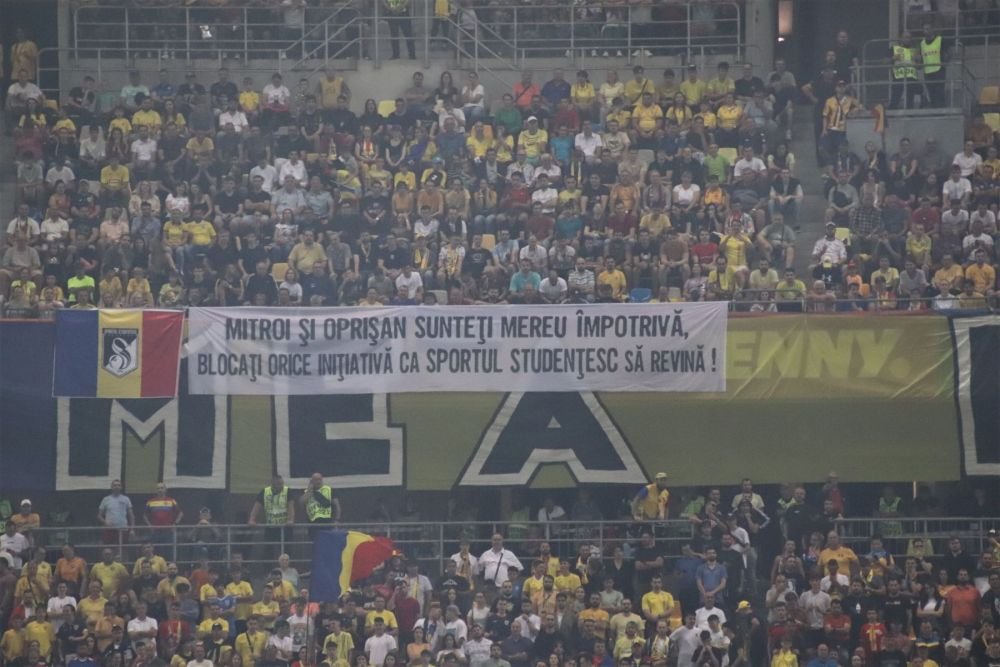 Egal, pe muzică de mariachi! Ce formație celebră a dat ritmul din peluză la meciul cu Israel_11
