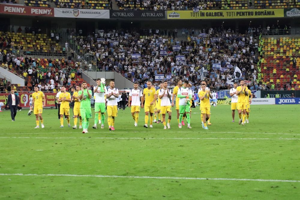 Ianis Hagi, nemulțumit și el la meciul cu Israel? A plecat la vestiare, după ce a salutat galeria în grabă_27