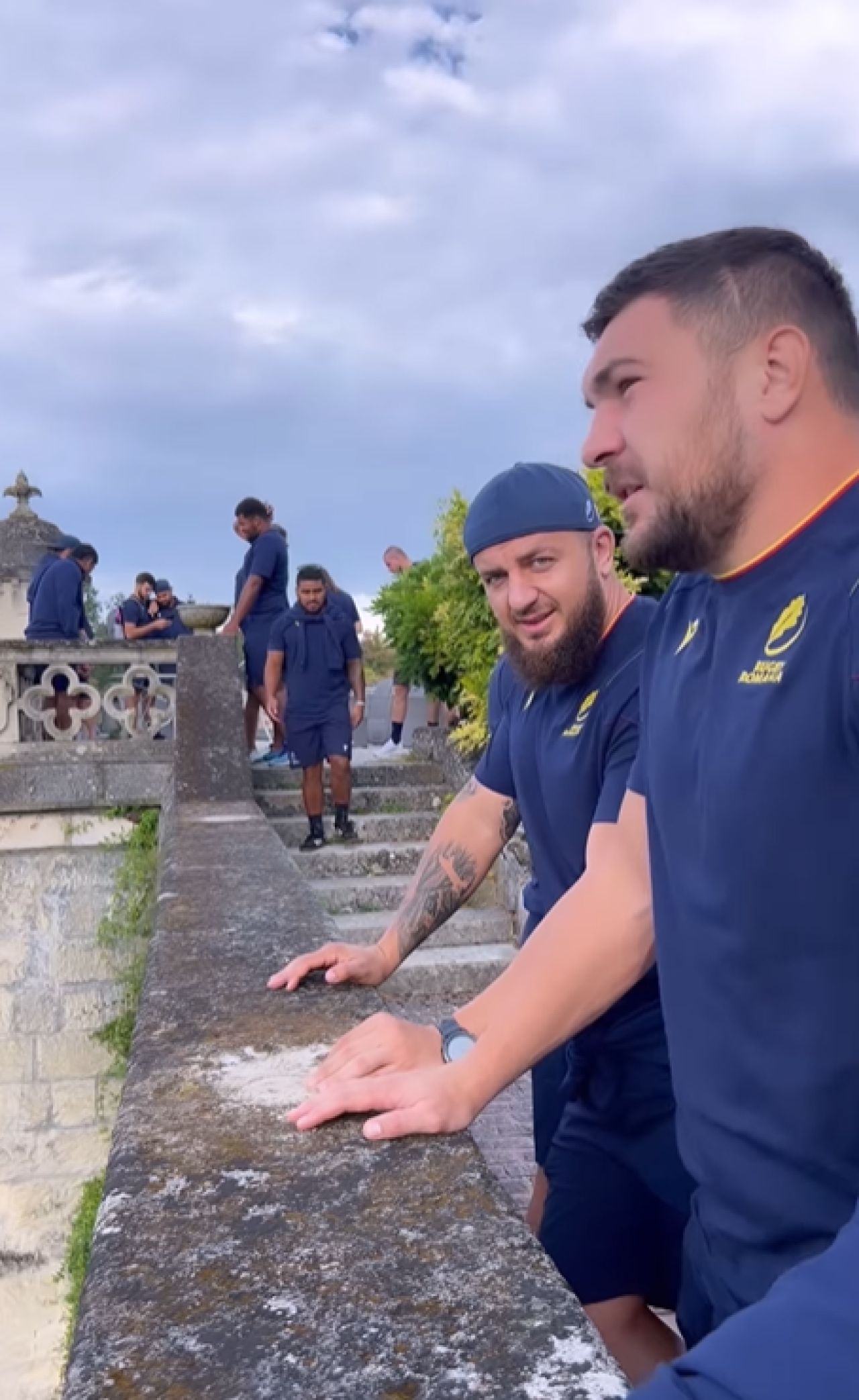 Excursie inedită a ”Stejarilor”. Au vizitat una dintre cele mai vechi podgorii din Franța_3