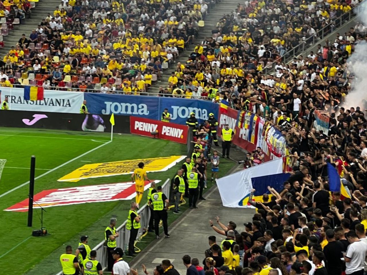 Reacția presei din Kosovo când a văzut ce fac ultrașii români pe Arena Națională_1