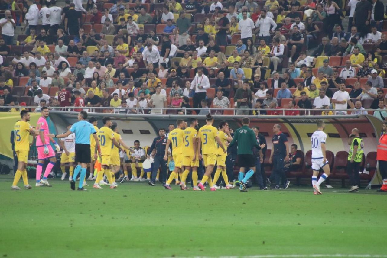 Reacția presei din Kosovo când a văzut ce fac ultrașii români pe Arena Națională_14
