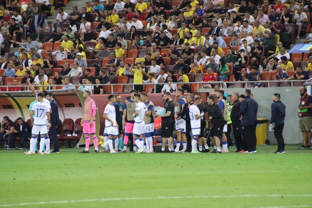 Reacția presei din Kosovo când a văzut ce fac ultrașii români pe Arena Națională_15