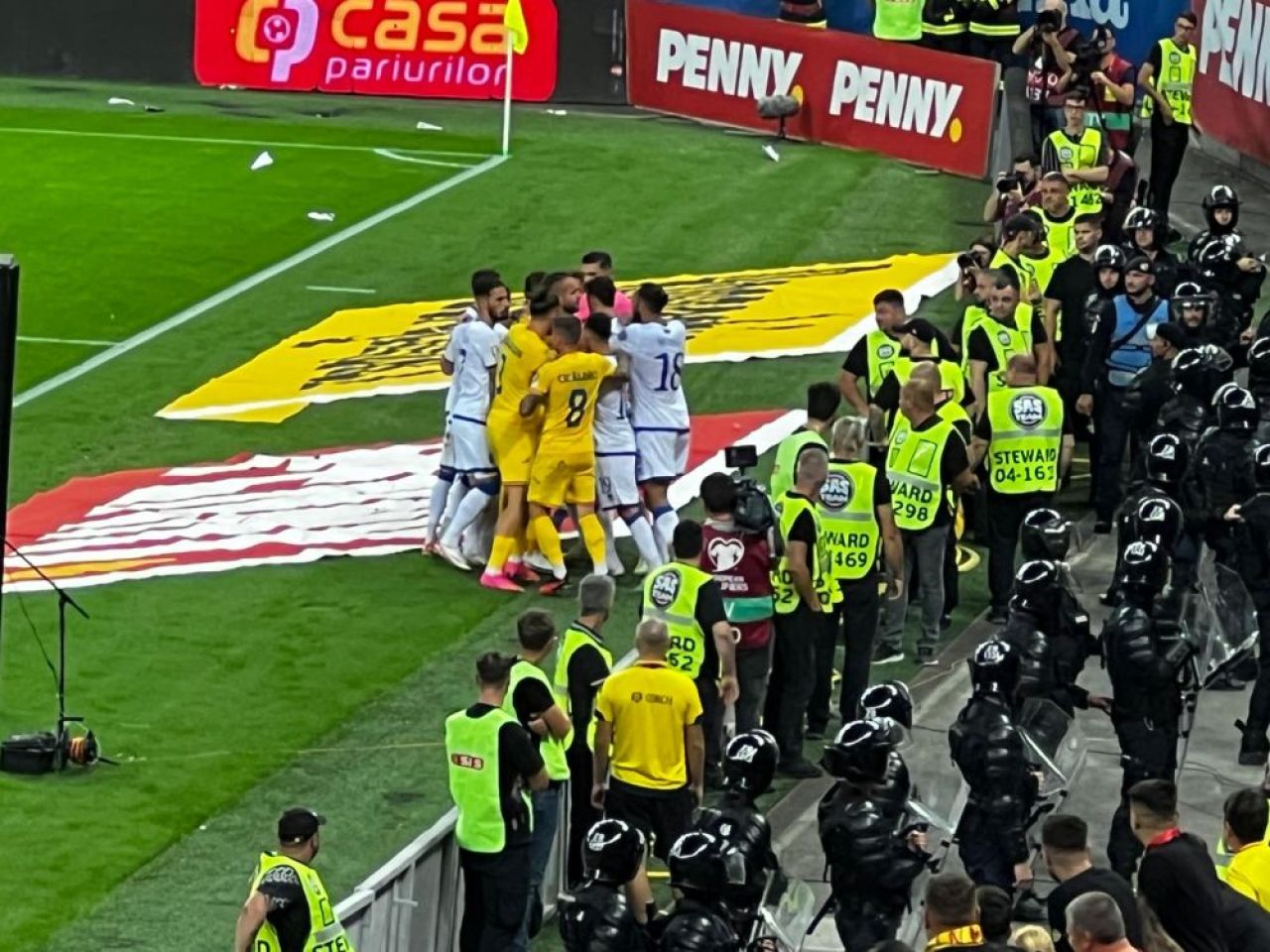 Scandalul din tribune se mută pe teren. Disputa care l-a avut ca protagonist pe Florinel Coman_2