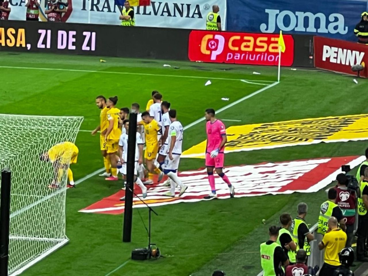 Scandalul din tribune se mută pe teren. Disputa care l-a avut ca protagonist pe Florinel Coman_6